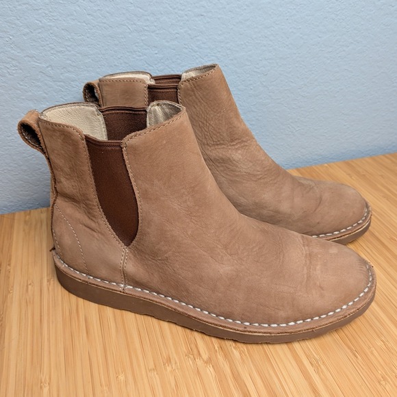 L.L. Bean Shoes - LL Bean Brown Suede Chelsea Ankle Boots Women Size 10